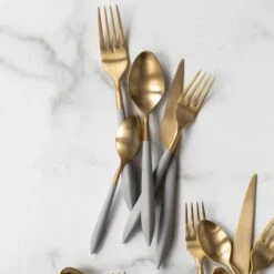 Ares Oro & Light Gray Five-Piece Place Setting -Famous Cutlery Store ARS 9800GLG 2100 web3 1800x1800