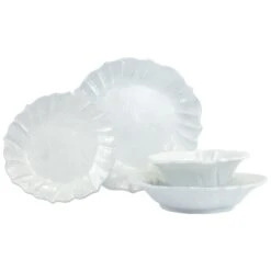 Famous Cutlery Store 33 Incanto Ruffle Four-Piece Place Setting