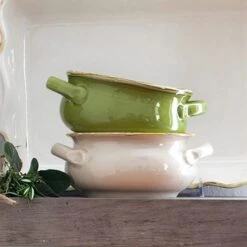 Italian Bakers Small Handled Round Baker -Famous Cutlery Store ITB G2955 27c5bbcb d28e 4f37 8dc0 8df506f58703 1800x1800