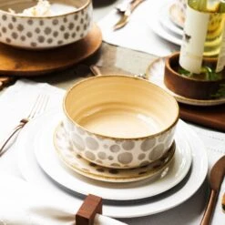 Earth Flower Medium Shallow Bowl -Famous Cutlery Store VETH 003031 LSALT 2 1800x1800